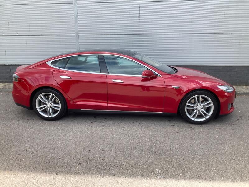 TESLA MODEL S