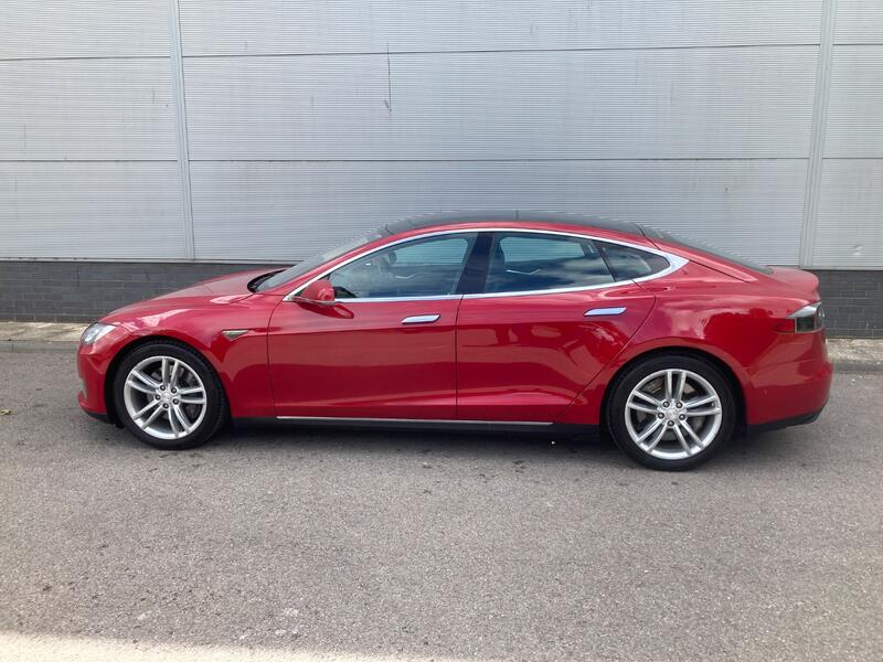 TESLA MODEL S