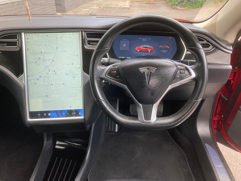 TESLA MODEL S