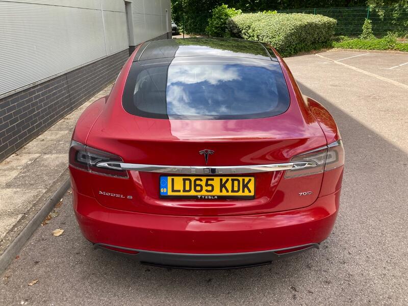 TESLA MODEL S