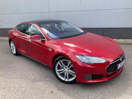 TESLA MODEL S 70D (Dual Motor)